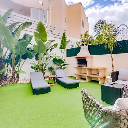 Monica With Private Pool And Jacuzzi Quarteira
